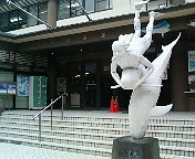 �����²��